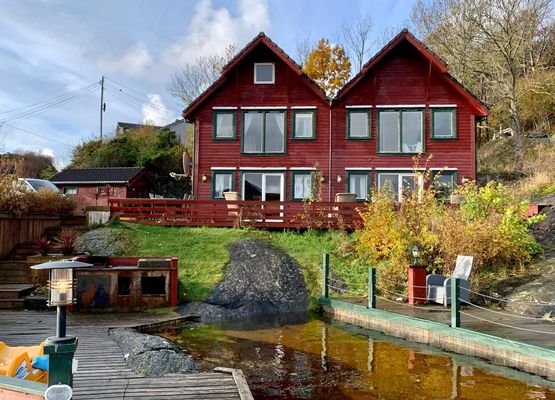 Holiday home Vestvik